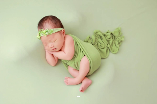 荆州宝宝下眼袋发青的原因